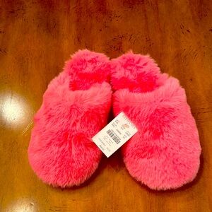 J. Crew Girls Fuzzy Pink Slippers - size 2